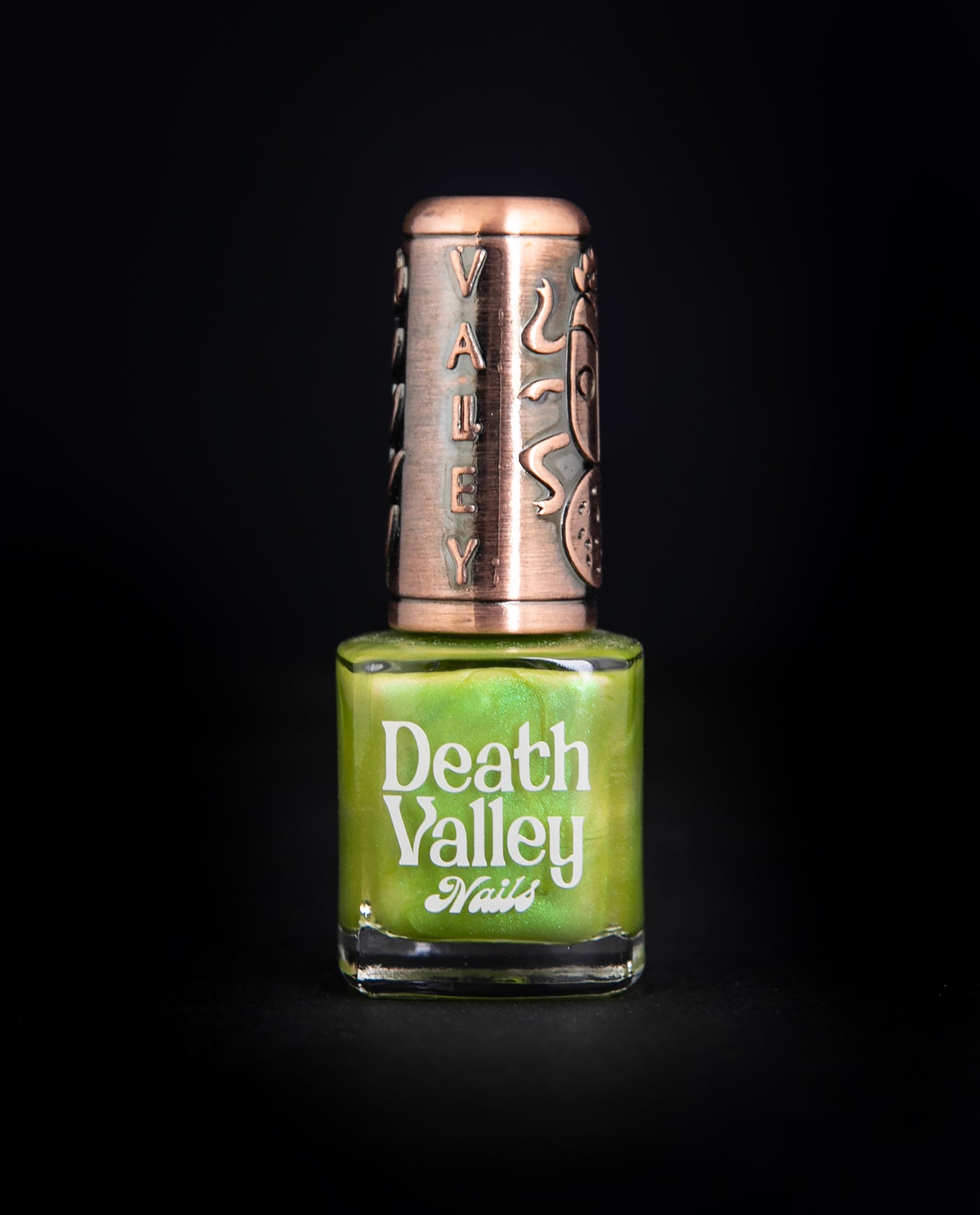 Fern Unfurling | DEATH VALLEY NAILS