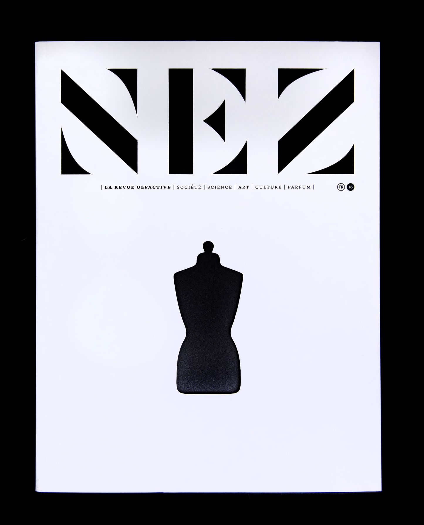 Mode & Parfum (FR) | NEZ ÉDITIONS