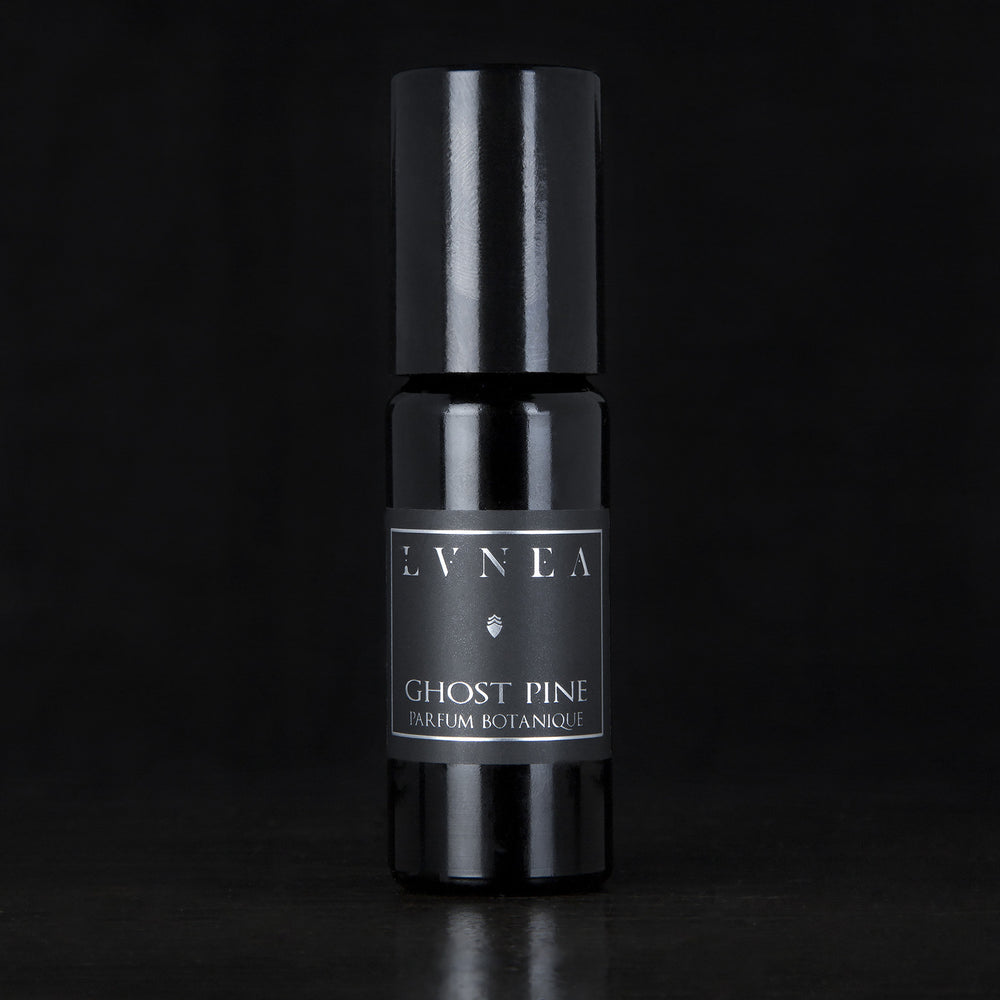 
                      
                        GHOST PINE | Ensemble cadeau huile et parfum
                      
                    