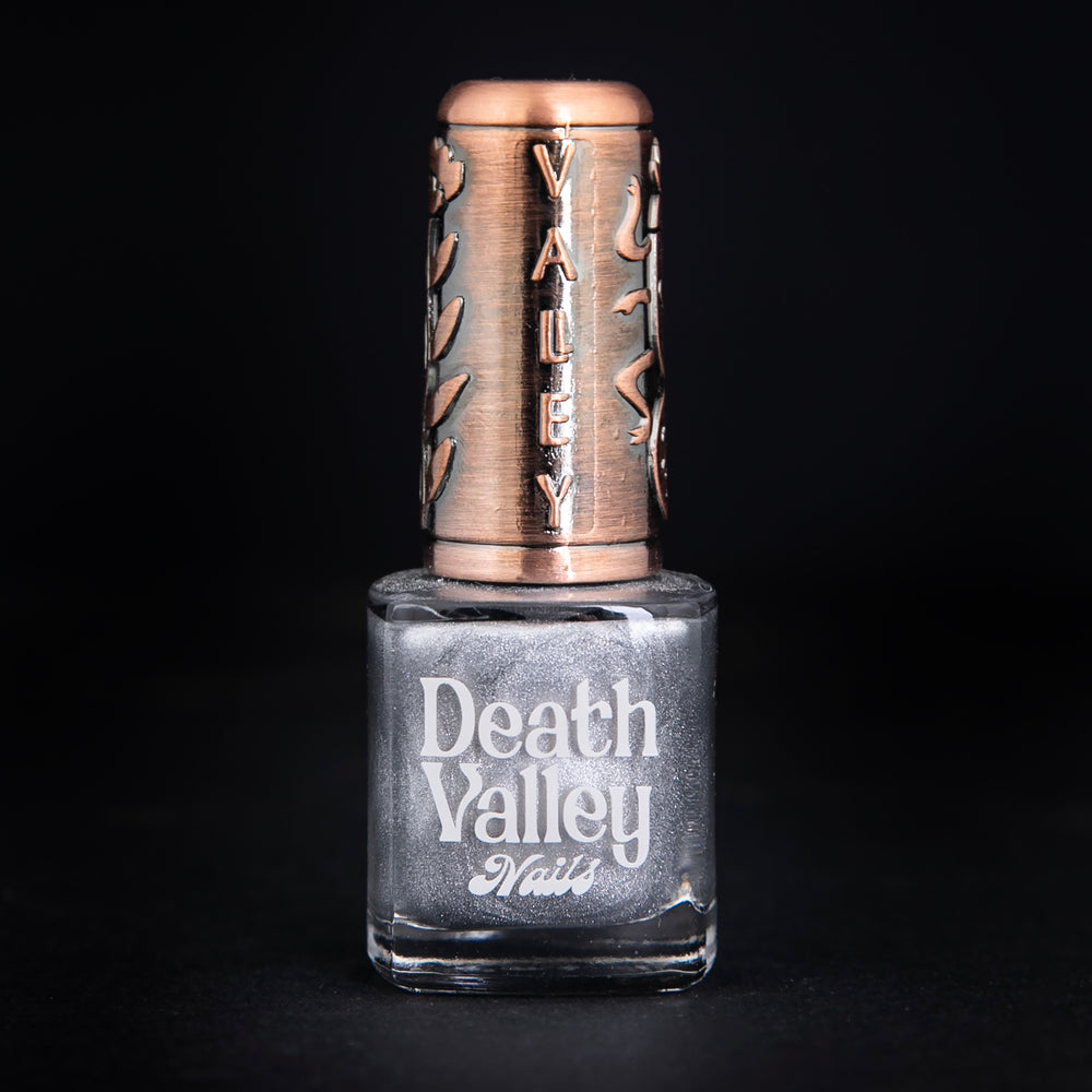 Xerox Exhaling A Warm And Chemical Perfume | DEATH VALLEY NAILS